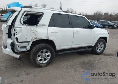 2021 Toyota 4Runner Sr5 Premium z USA, uszkodzony, nr VIN JTENU5JR2M5940647